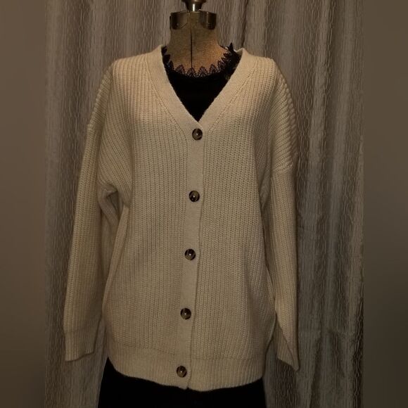 Oak + Fort Tan Chunky Knit Cardigan Oversized S-m NWT - Picture 8 of 13